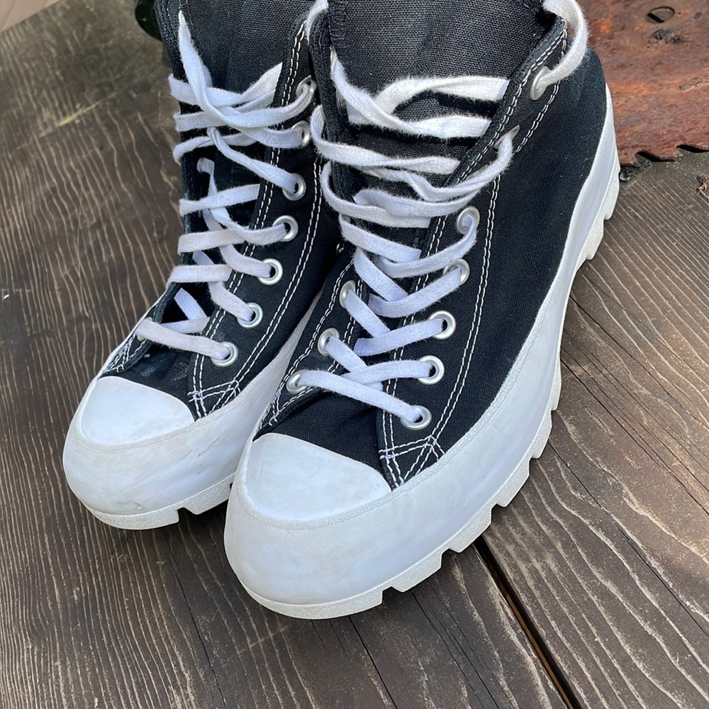 Lugged converse